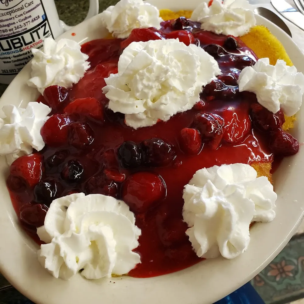 Pancakes with Berries